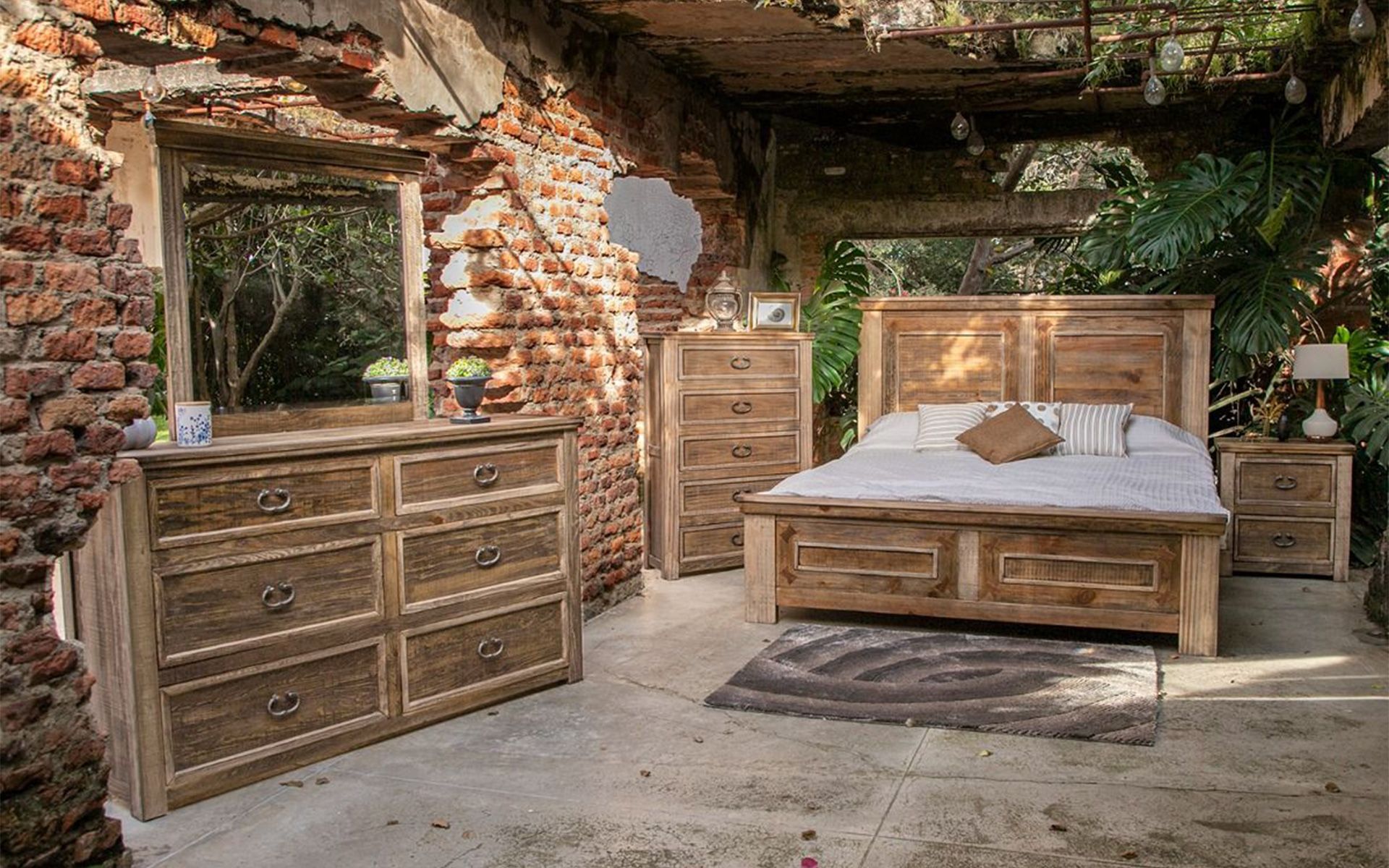 MONTANA COUNTRY BARNWOOD BED