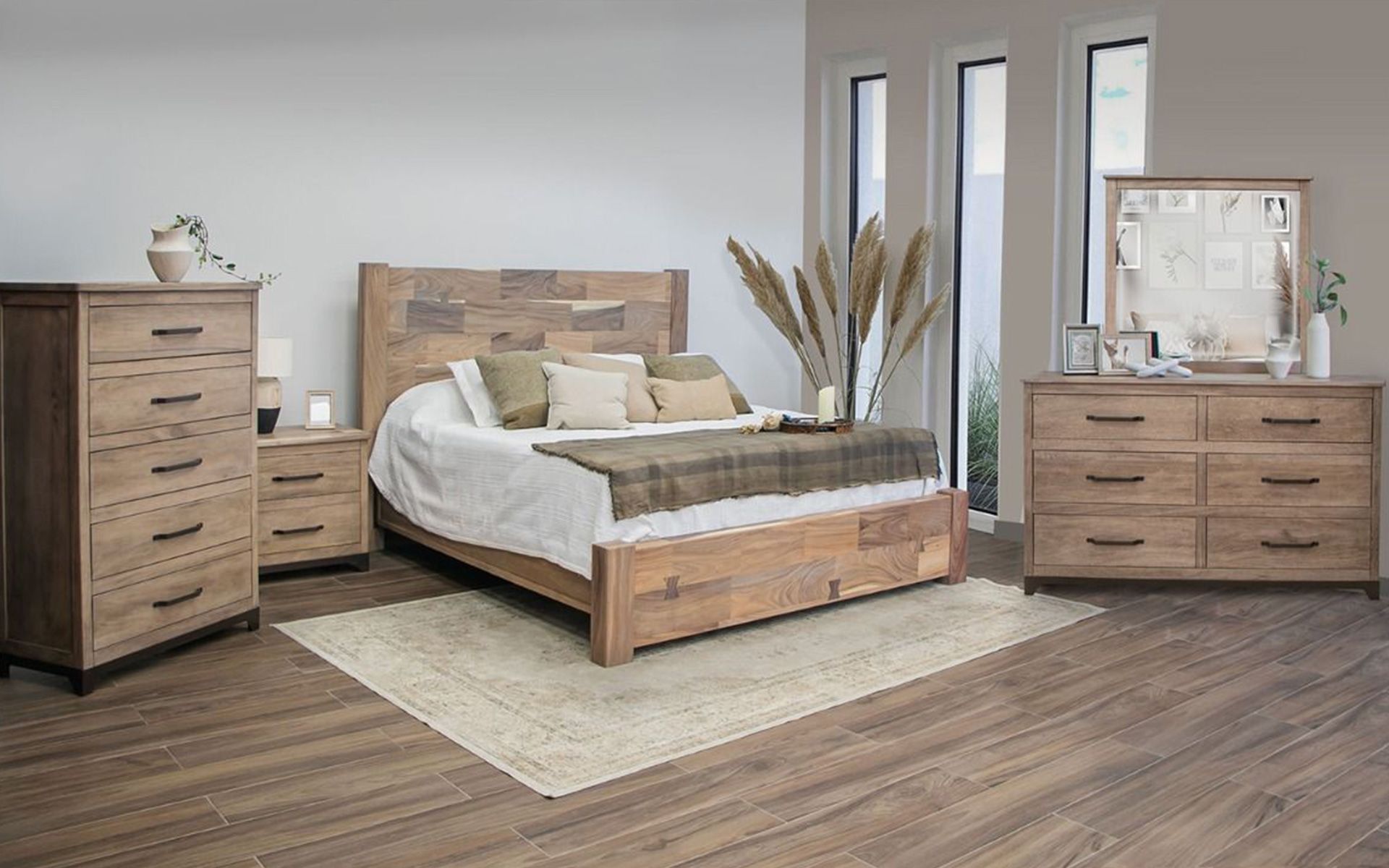 MODERN PAROTA 5 DRAWER NATURAL WOOD CHEST