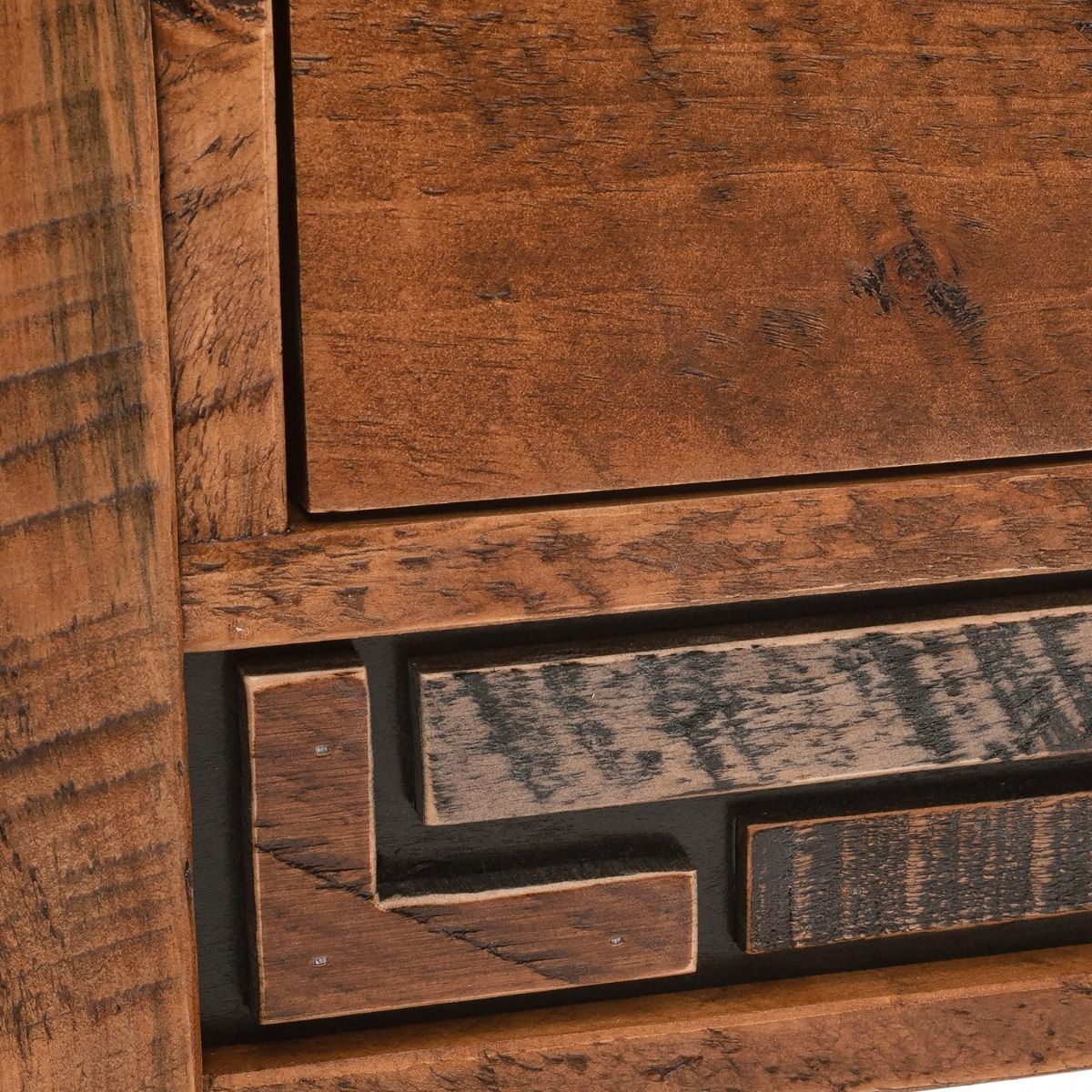 RUSTIC MOSAIC 6 DRAWER BARNWOOD CHEST