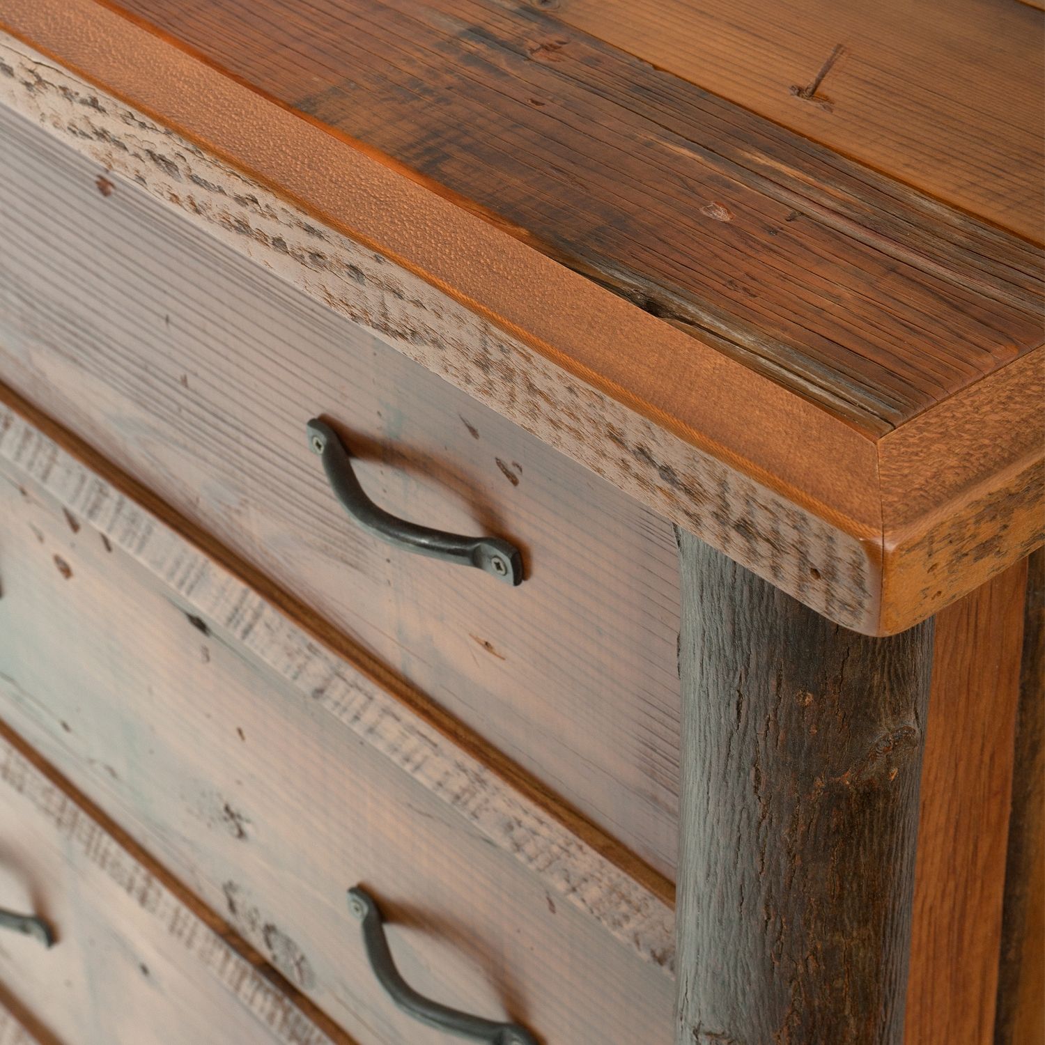 OLD YELLOWSTONE JACKSON 4 DRAWER CHEST
