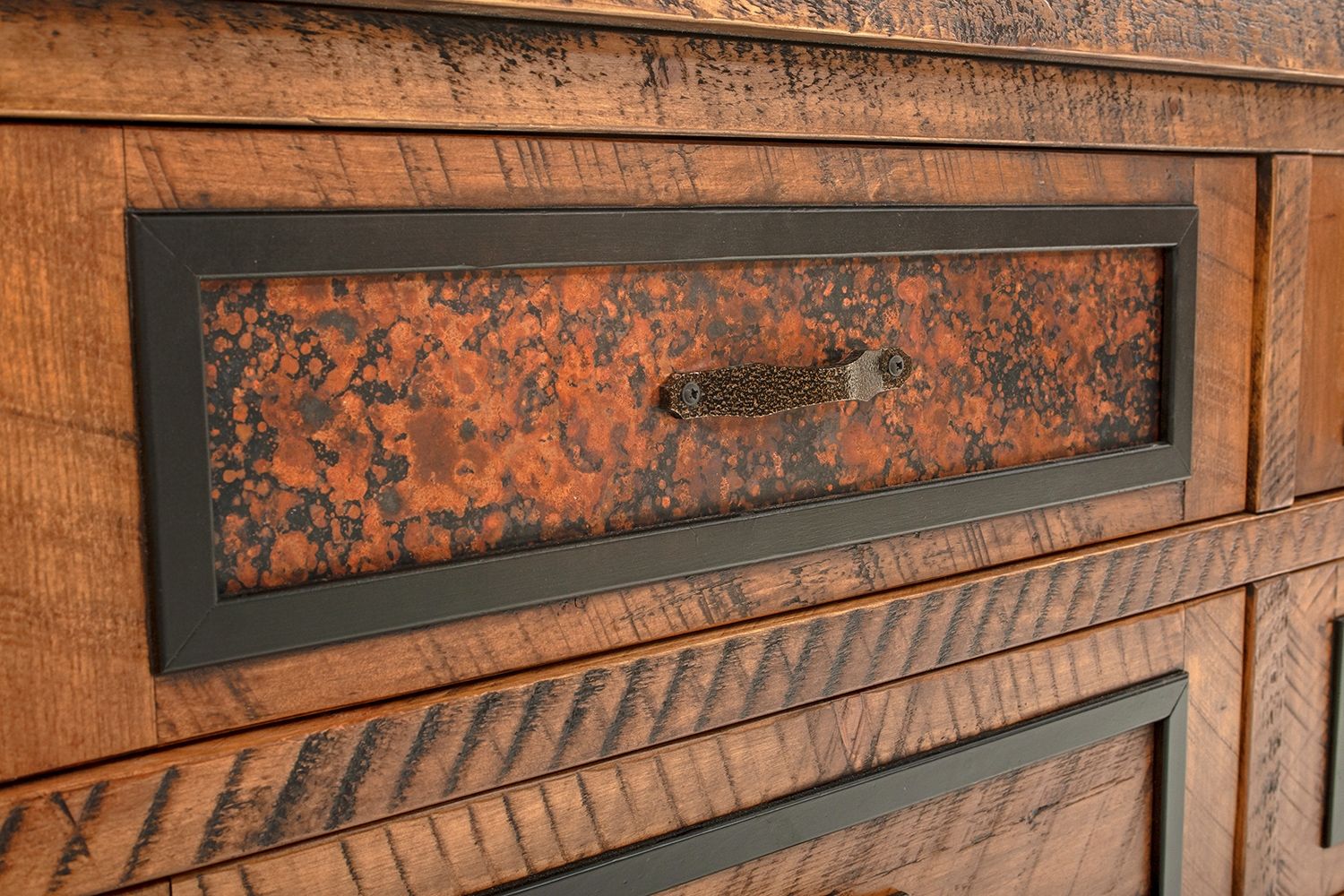 AUTUMN WOODS RUSTIC 5 DRAWER BARNWOOD LINGERIE CHEST