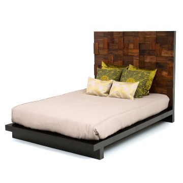 Rustic Reclaimed Pedra Platform Bed