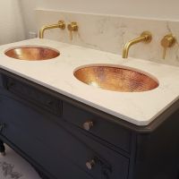 19" Oval Polished Hammered Copper Bathroom Sink