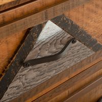 Mountain Horizon 7 Drawer Barnwood Dresser - Drawer Detail
