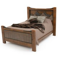 Mountain Horizon Northern Lights Barnwood Bed