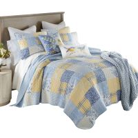 Spring Flowers Quilt Set