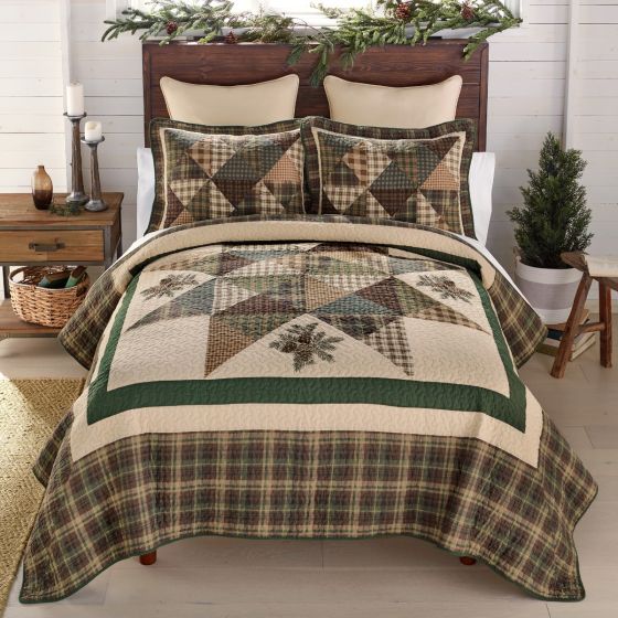 Pine Star Quilt Set